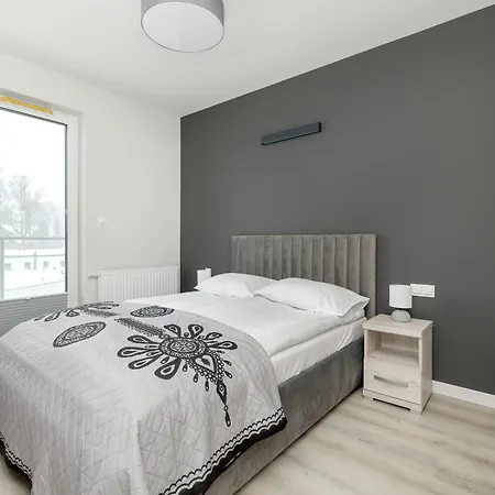 아파트호텔 One-bedroom With Parking, & Gym In By Renters