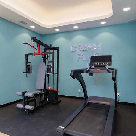 One-bedroom With Parking, & Gym In By Renters 아파트호텔 *